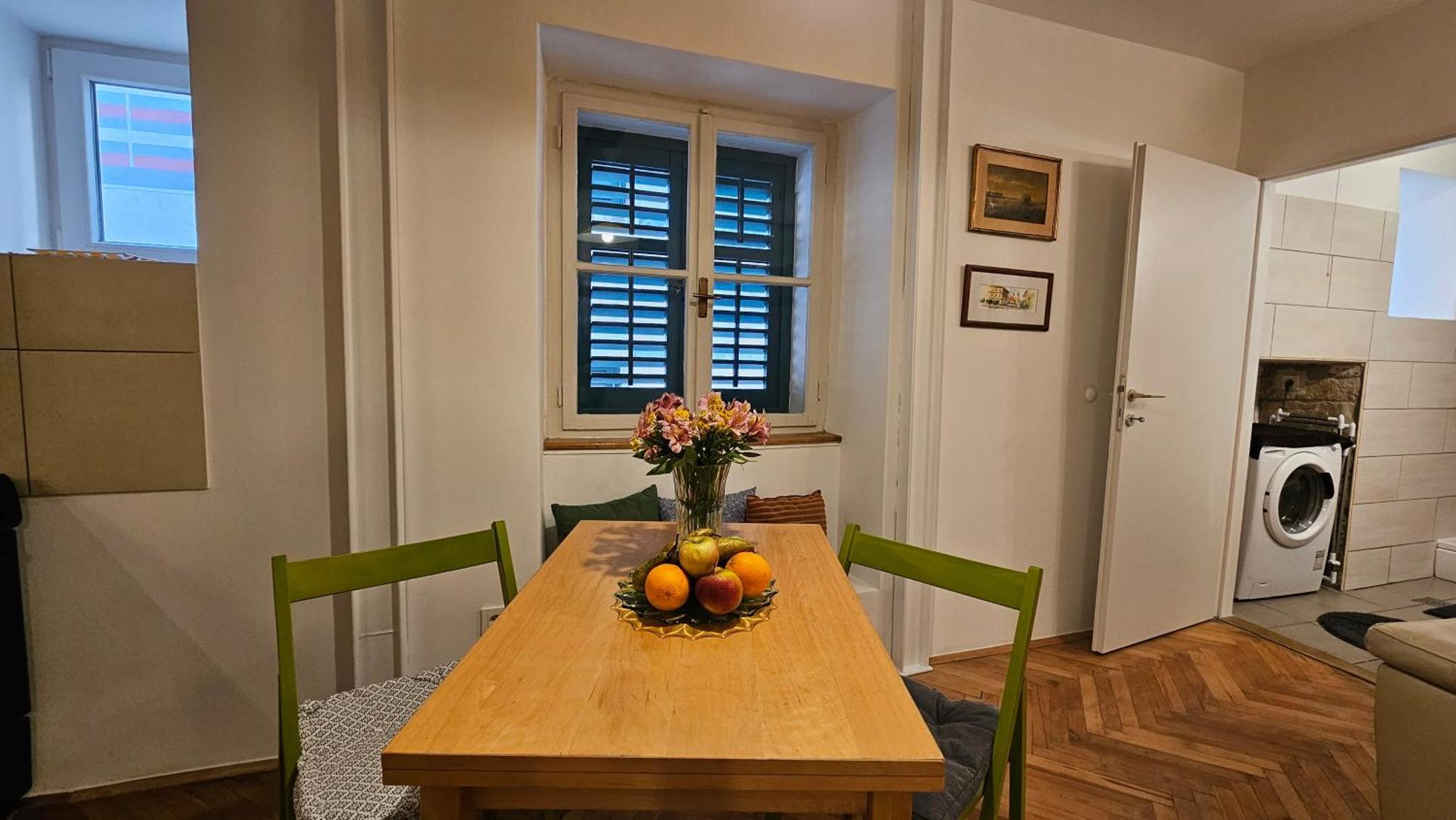 Eufrasiana Apartments Poreč Eksteriør billede