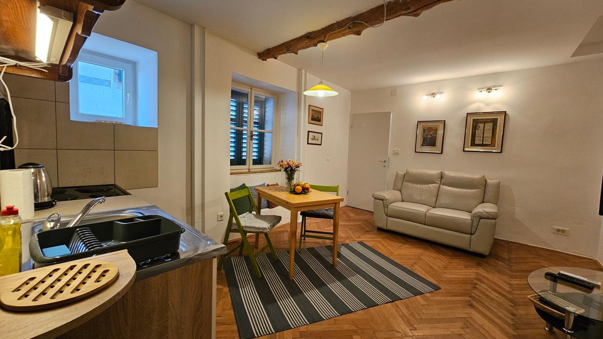 Eufrasiana Apartments Poreč Eksteriør billede